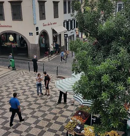 Edificio Charles 104 Funchal (Madeira)