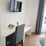 Edificio Charles 104 شقة