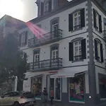 Edificio Charles 104 * فونشال